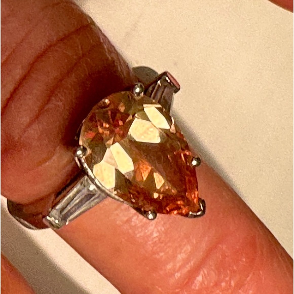 Silver and Citrine Ring Sz 7 - Picture 2 of 10